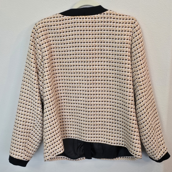 SOLD - Picture 5 of 15